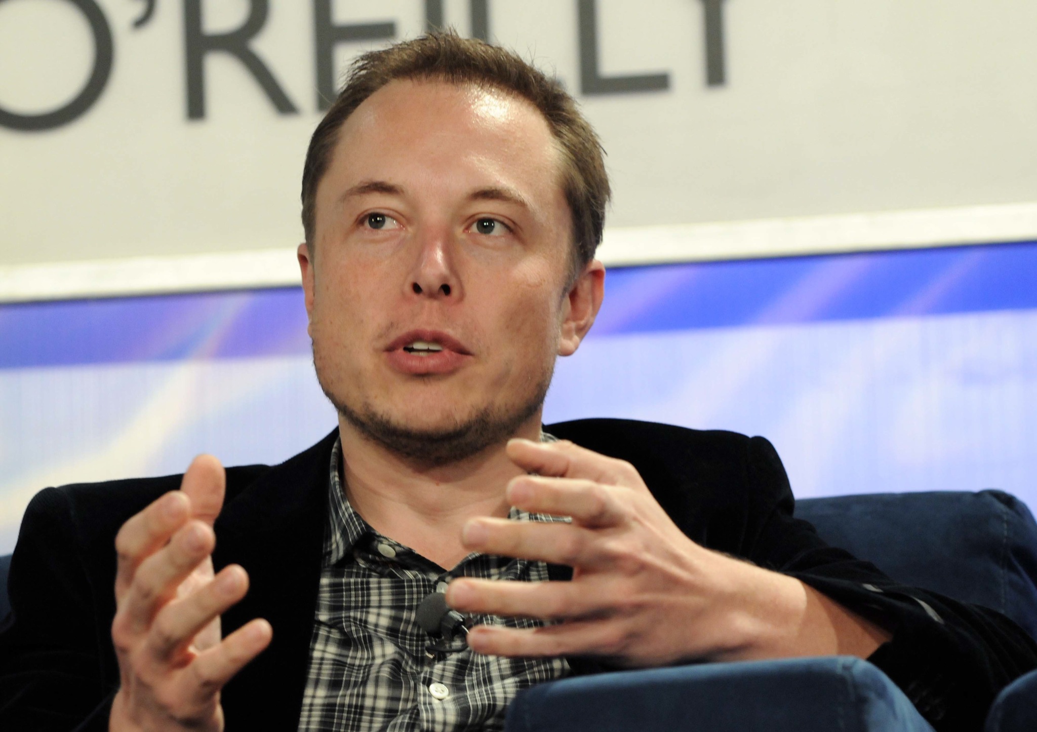 Musk Calls Top Trump Aide “A Snake” Amid Explosive White House Rift